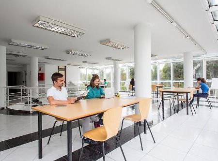 Residencia Universitaria Siglo XXI Culleredo Eksteriør bilde
